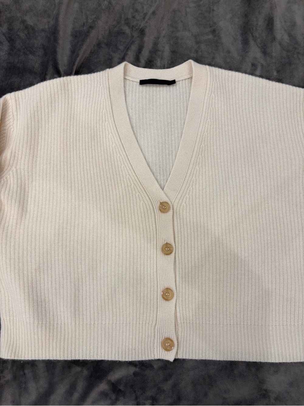 Jenni Kayne Cream Ribbed V-Neck Button Front Cardigan